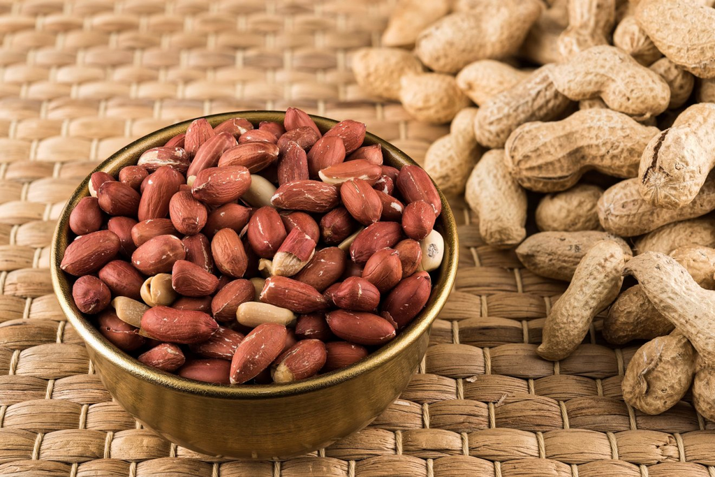 Taj neodoljivi kikiriki - x razloga zašto se dobro pocastiti s njim!